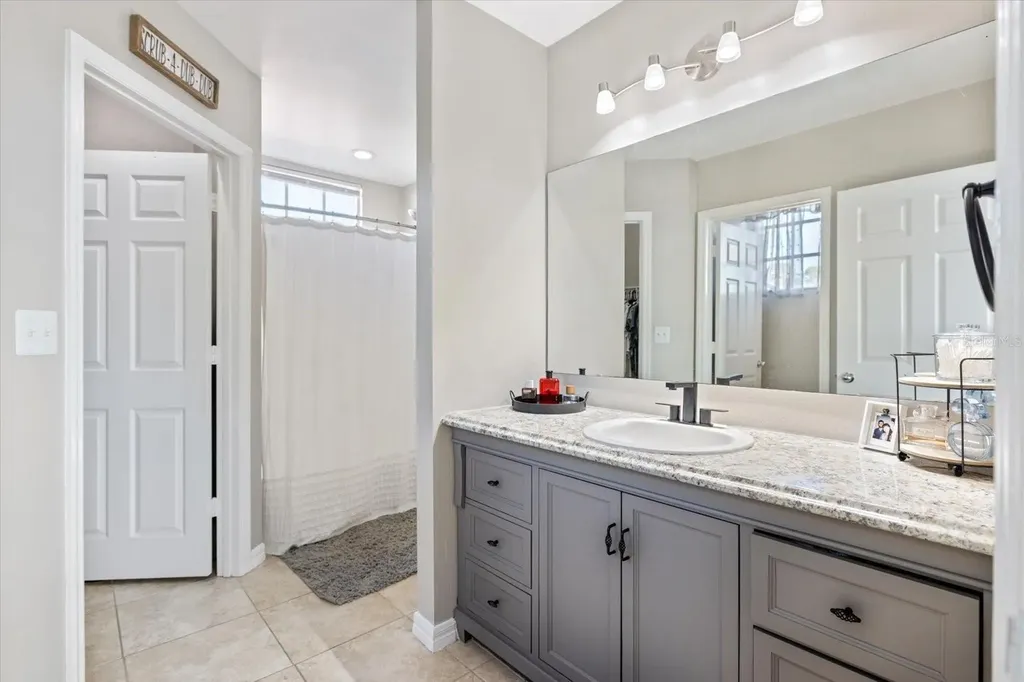 5552 Bentgrass Drive Sarasota FL 34235