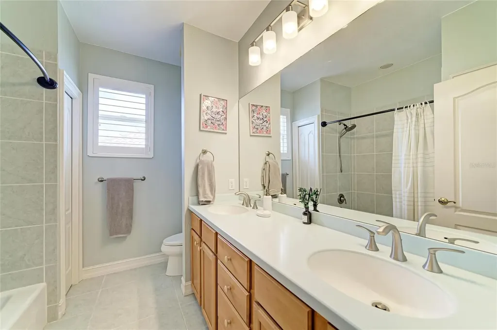 308 10th Avenue E Palmetto FL 34221