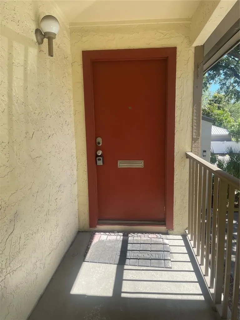 4809 S Mound Avenue Tampa FL 33611