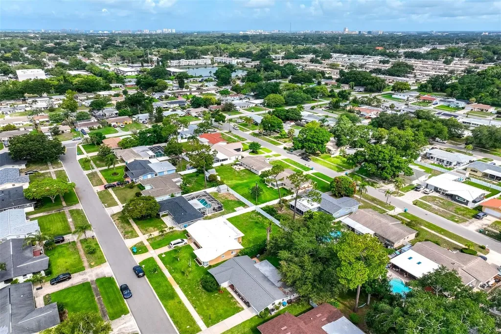 1636 Leisure Drive Clearwater FL 33756