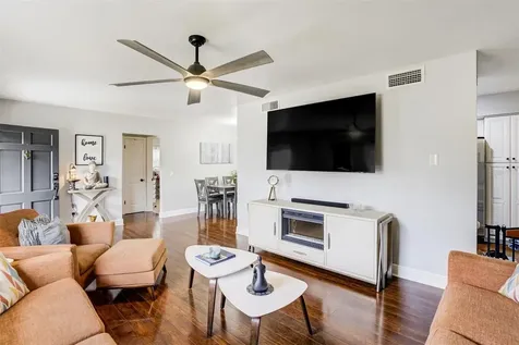 1636 Leisure Drive Clearwater FL 33756