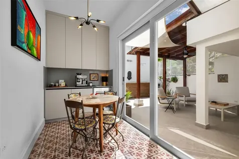 2212 General Del Valle San Juan PR 00913