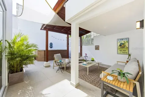 2212 General Del Valle San Juan PR 00913