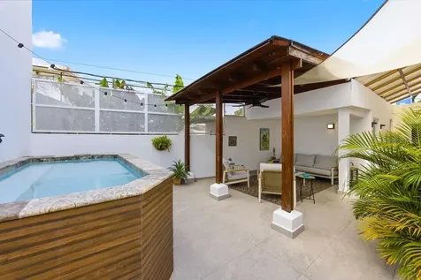 2212 General Del Valle San Juan PR 00913