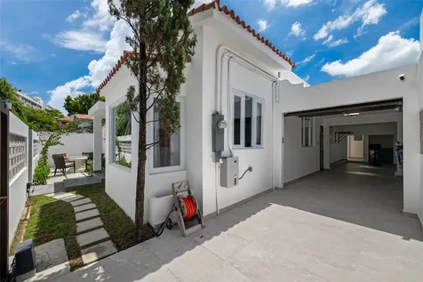 2212 General Del Valle San Juan PR 00913