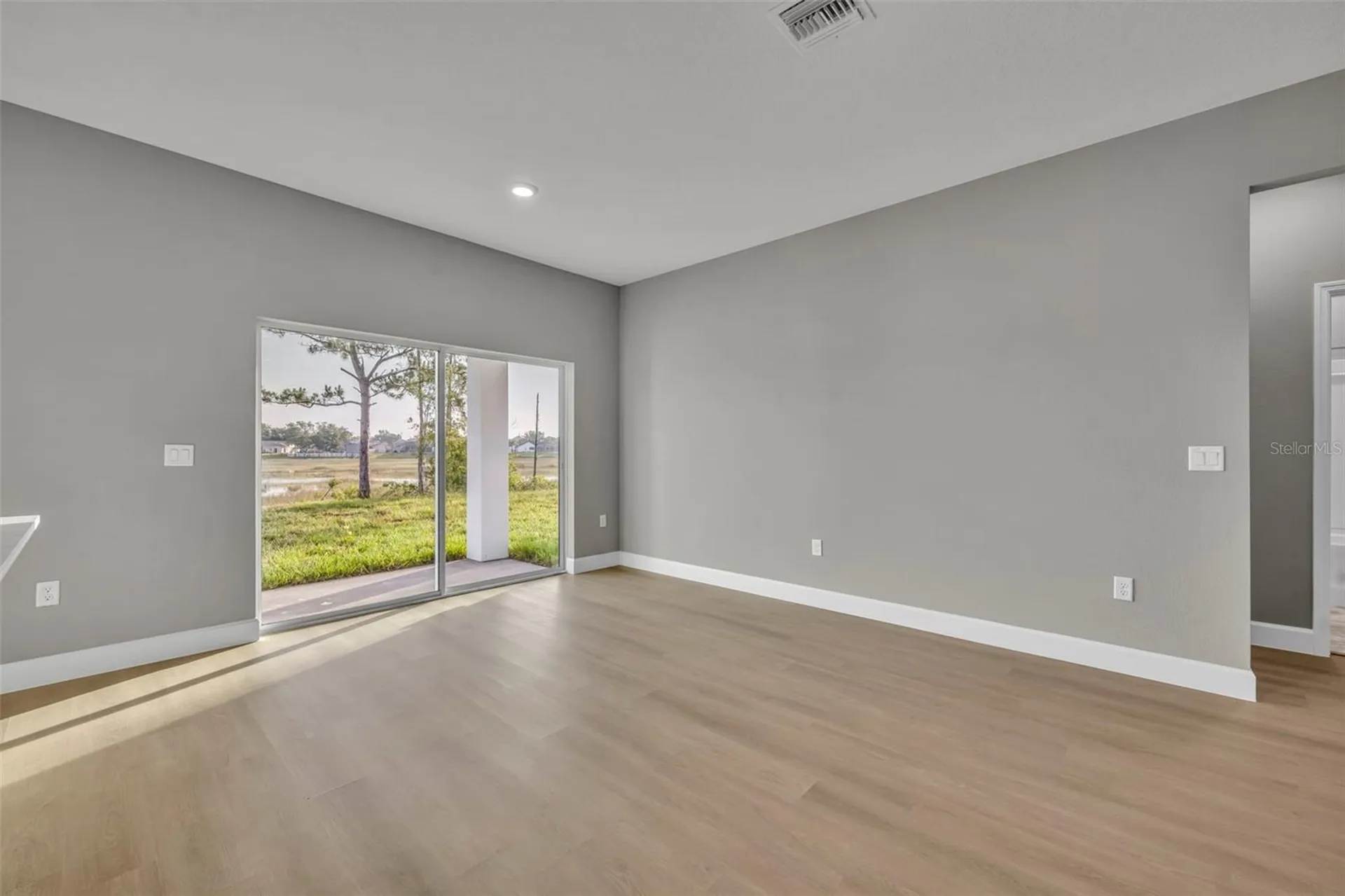 814 Price Court Deltona FL 32738