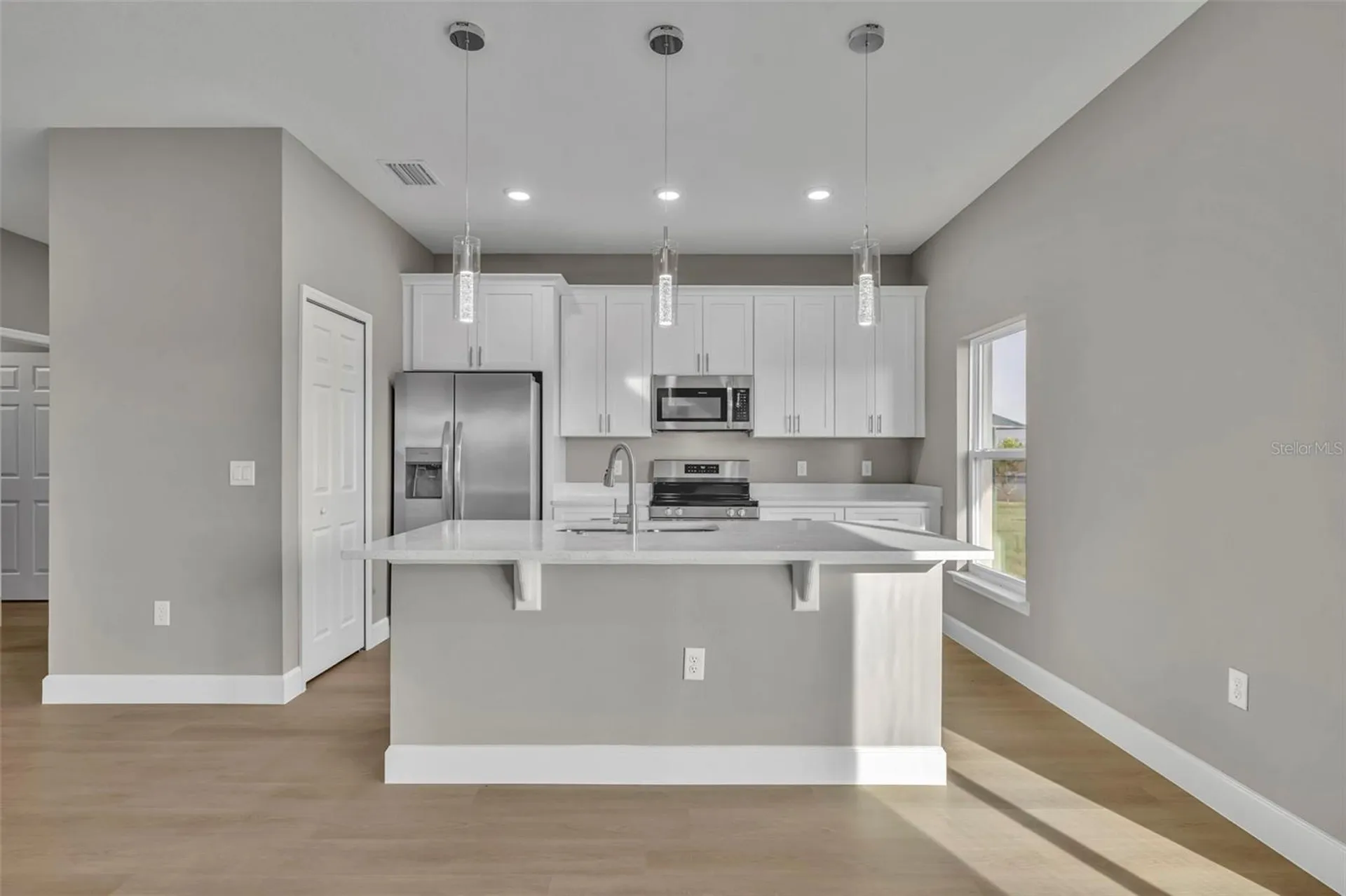 814 Price Court Deltona FL 32738