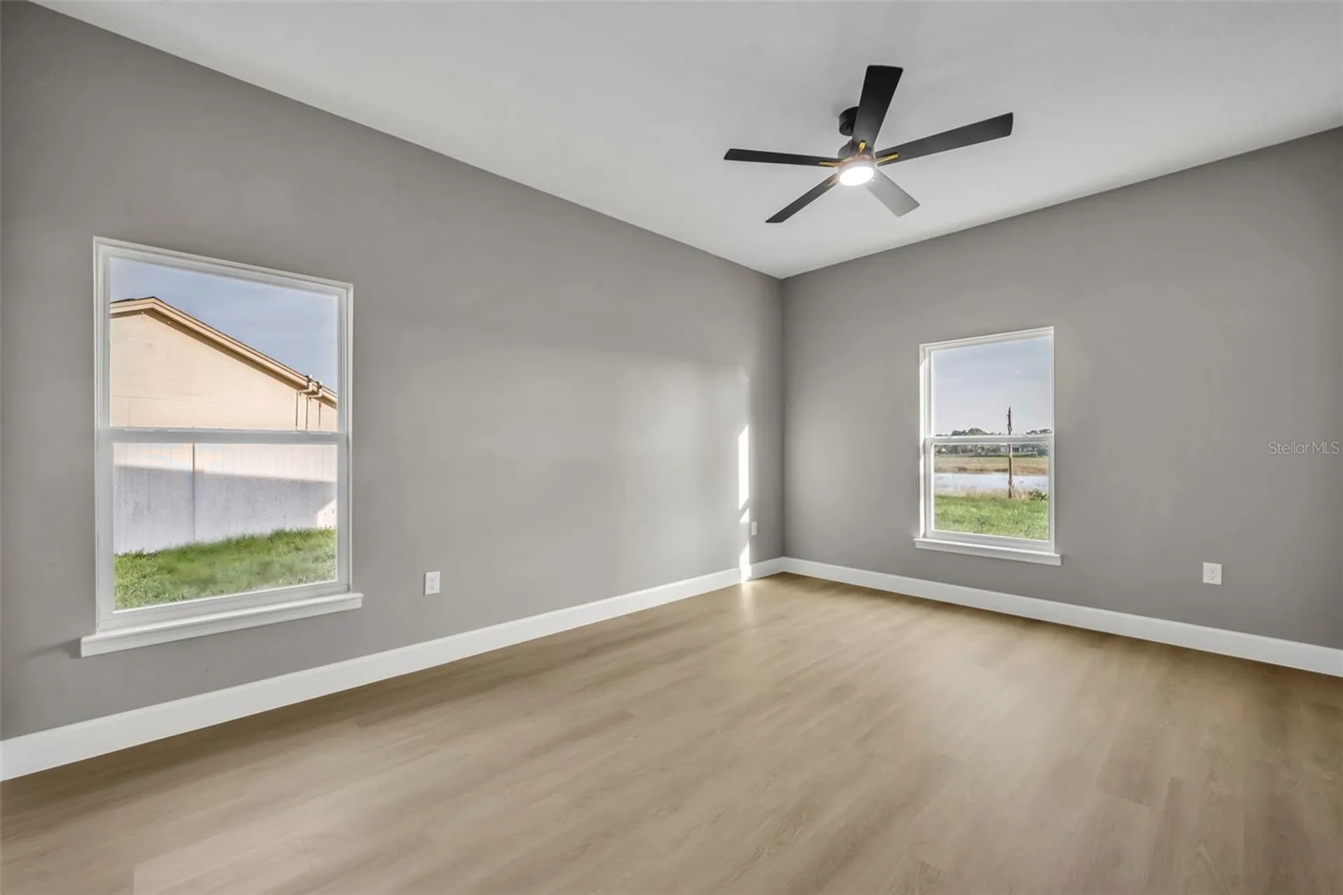 814 Price Court Deltona FL 32738