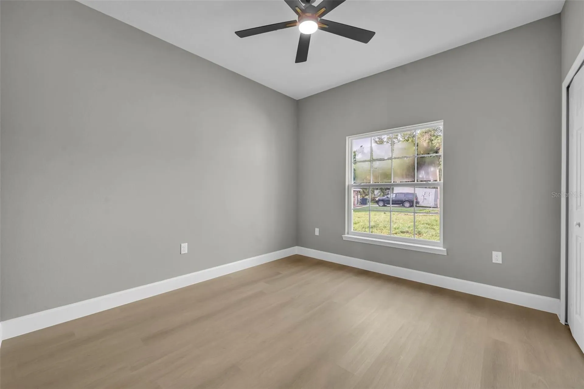 814 Price Court Deltona FL 32738