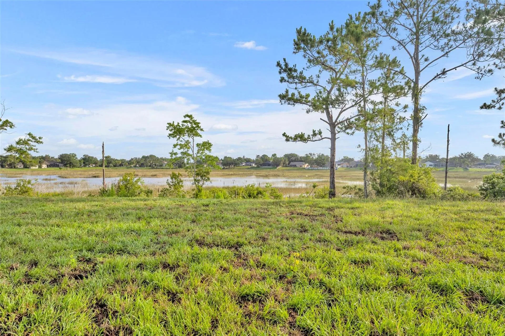 814 Price Court Deltona FL 32738
