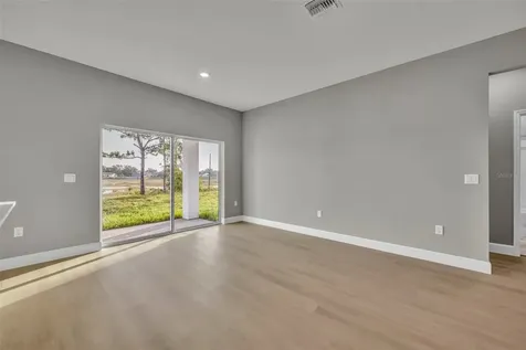 814 Price Court Deltona FL 32738