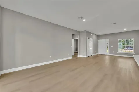 814 Price Court Deltona FL 32738