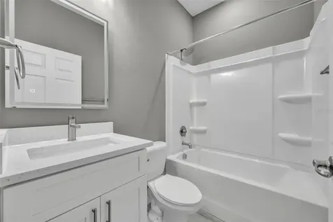 814 Price Court Deltona FL 32738