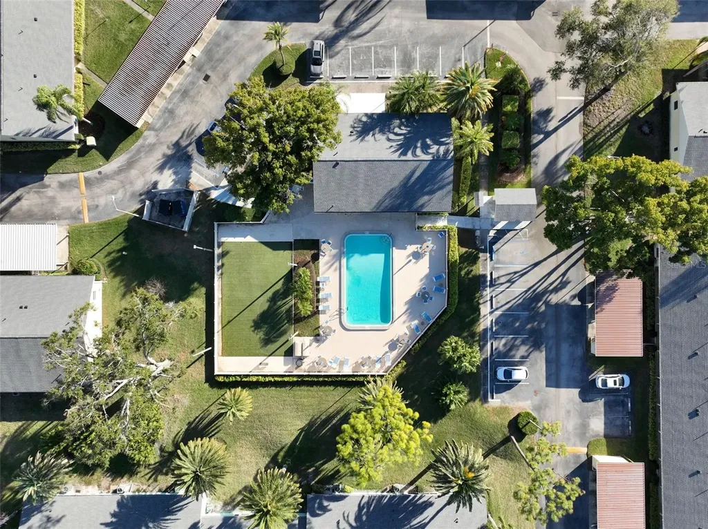 2465 Northside Drive Clearwater FL 33761