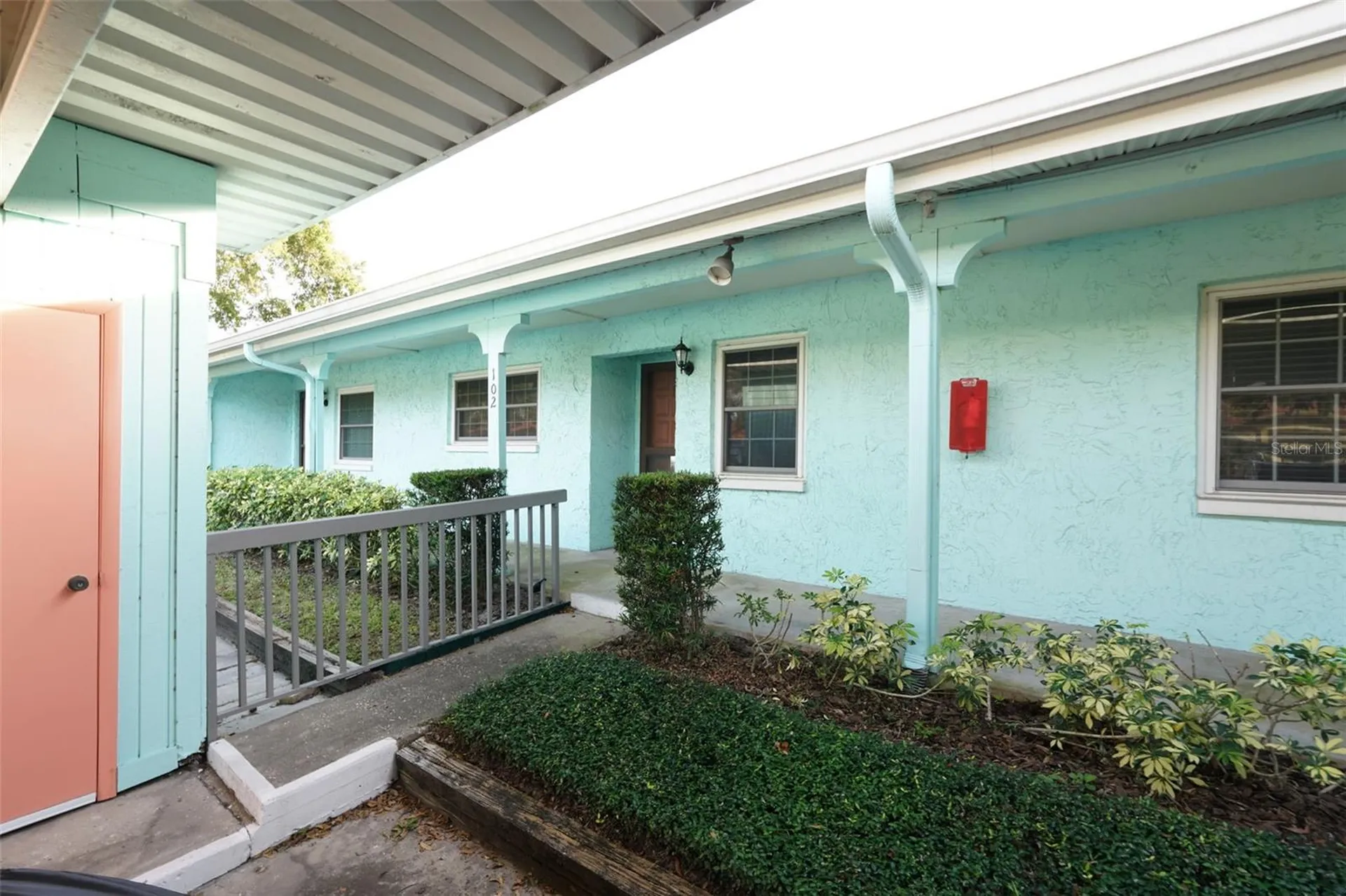 2465 Northside Drive Clearwater FL 33761