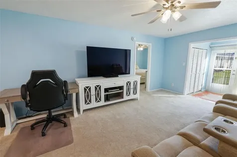 2465 Northside Drive Clearwater FL 33761