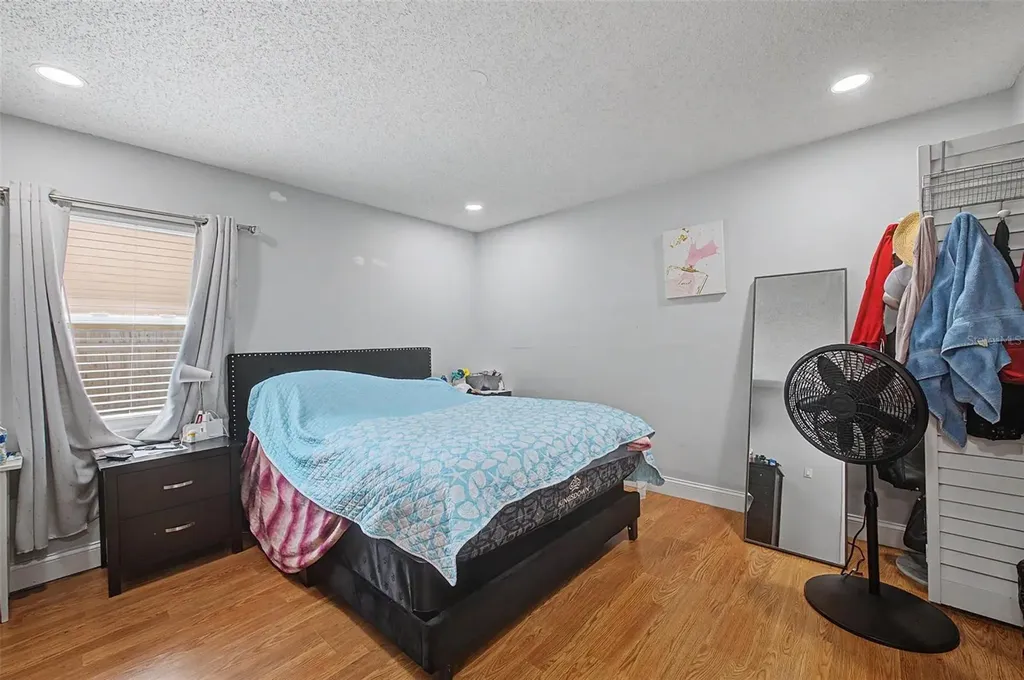 1900 W Kirby Street Tampa FL 33604