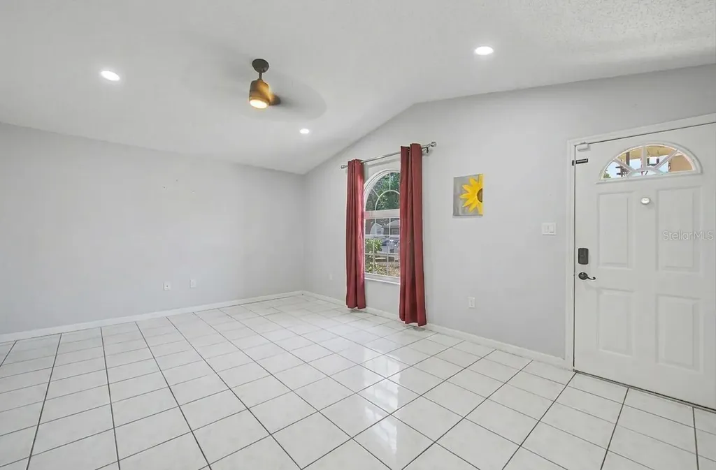 1900 W Kirby Street Tampa FL 33604