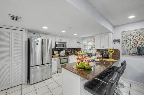 1900 W Kirby Street Tampa FL 33604
