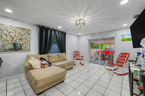 1900 W Kirby Street Tampa FL 33604