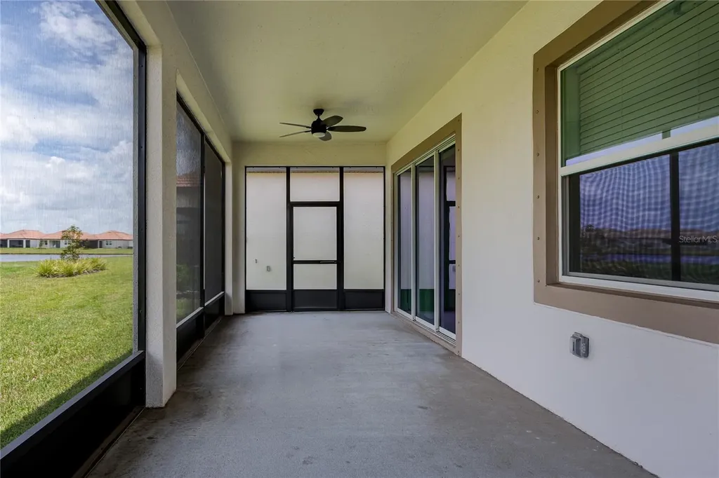 17439 Holly Well Avenue Wimauma FL 33598