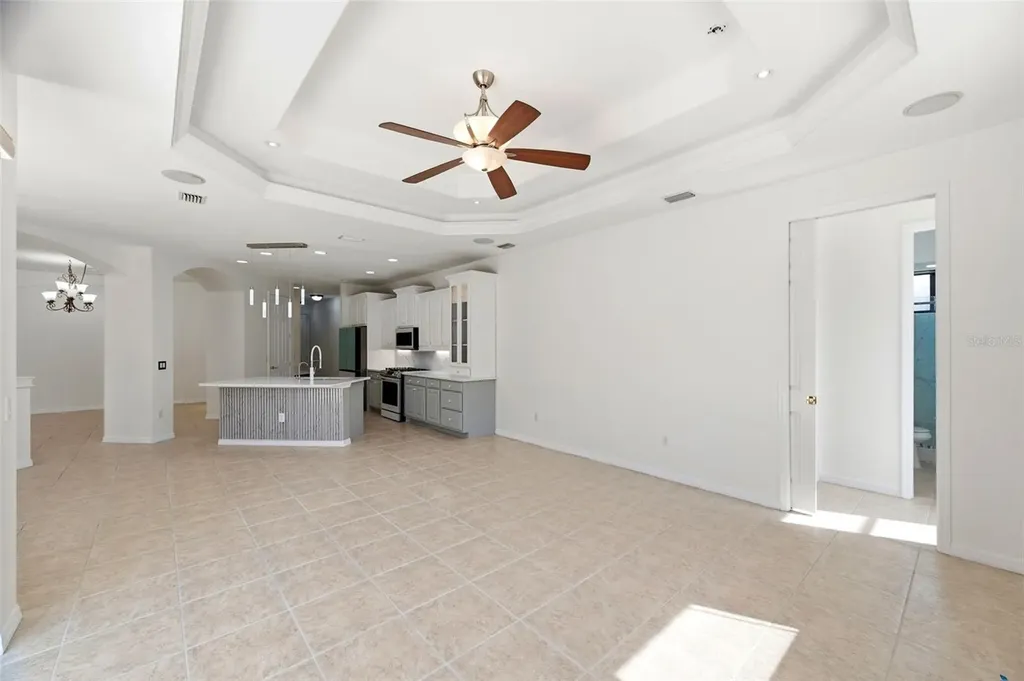 6611 Chickadee Lane Bradenton FL 34202