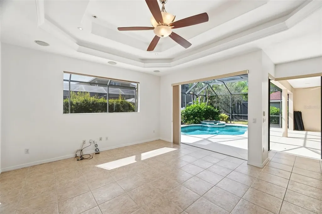 6611 Chickadee Lane Bradenton FL 34202