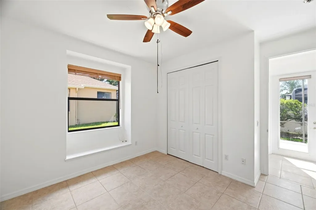 6611 Chickadee Lane Bradenton FL 34202