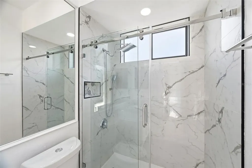 6611 Chickadee Lane Bradenton FL 34202