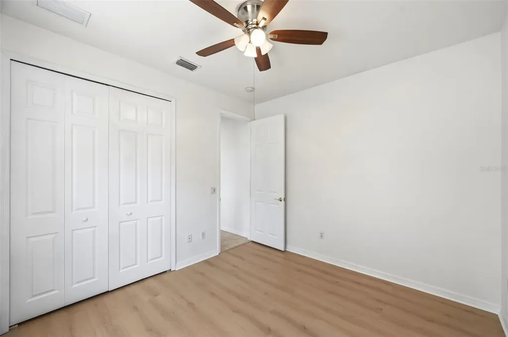 6611 Chickadee Lane Bradenton FL 34202