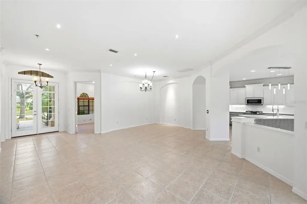 6611 Chickadee Lane Bradenton FL 34202