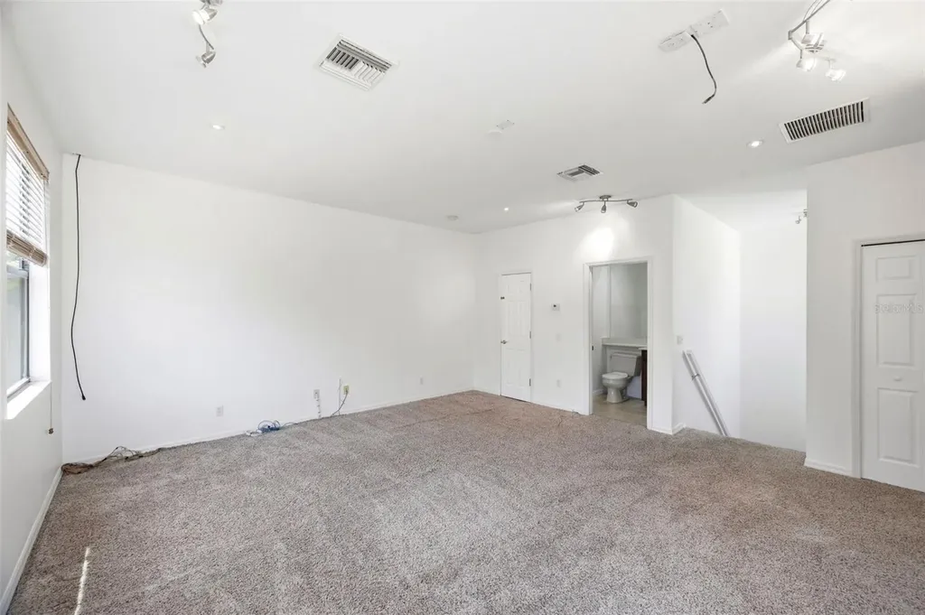 6611 Chickadee Lane Bradenton FL 34202