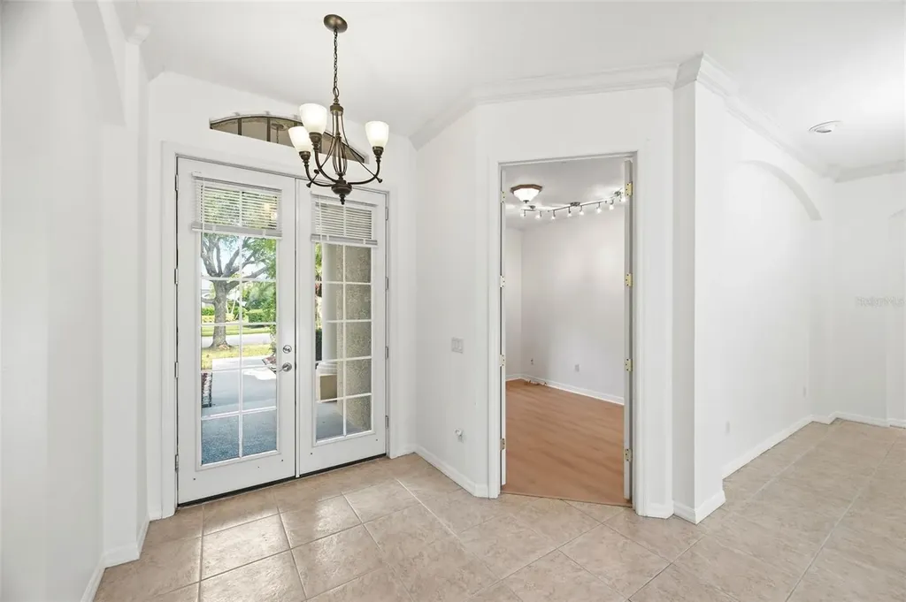 6611 Chickadee Lane Bradenton FL 34202