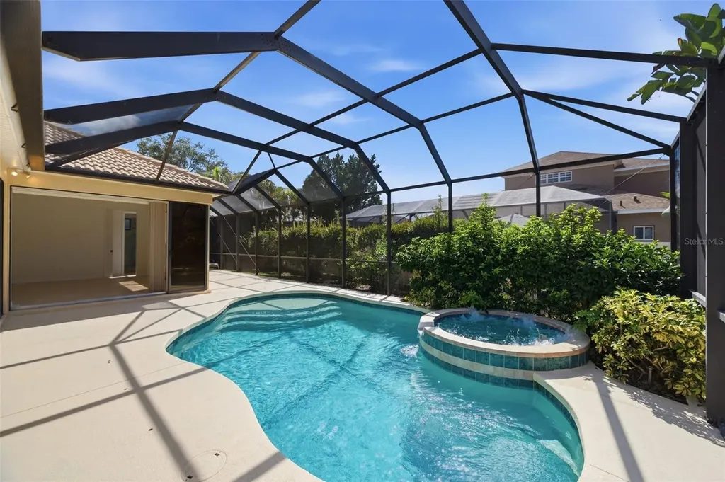 6611 Chickadee Lane Bradenton FL 34202