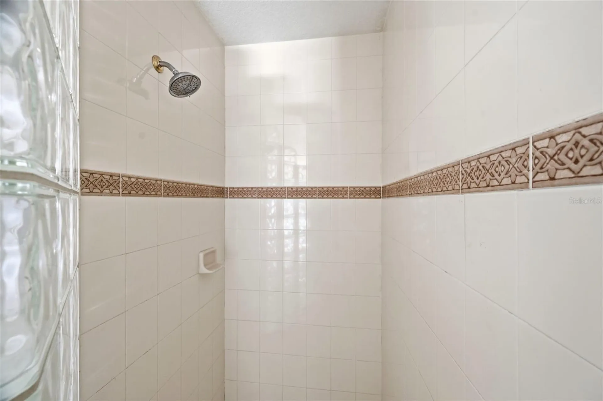 6611 Chickadee Lane Bradenton FL 34202