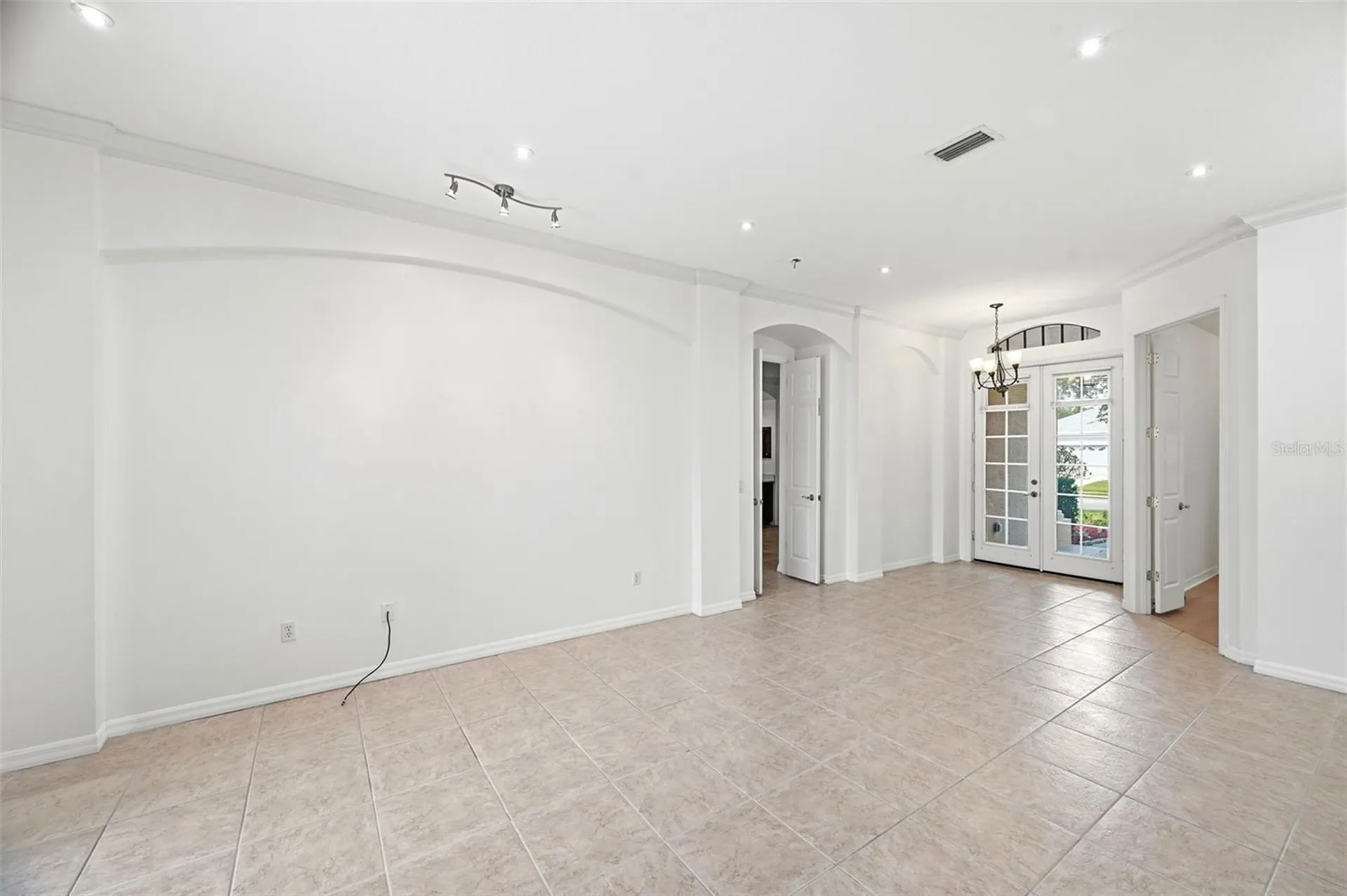 6611 Chickadee Lane Bradenton FL 34202