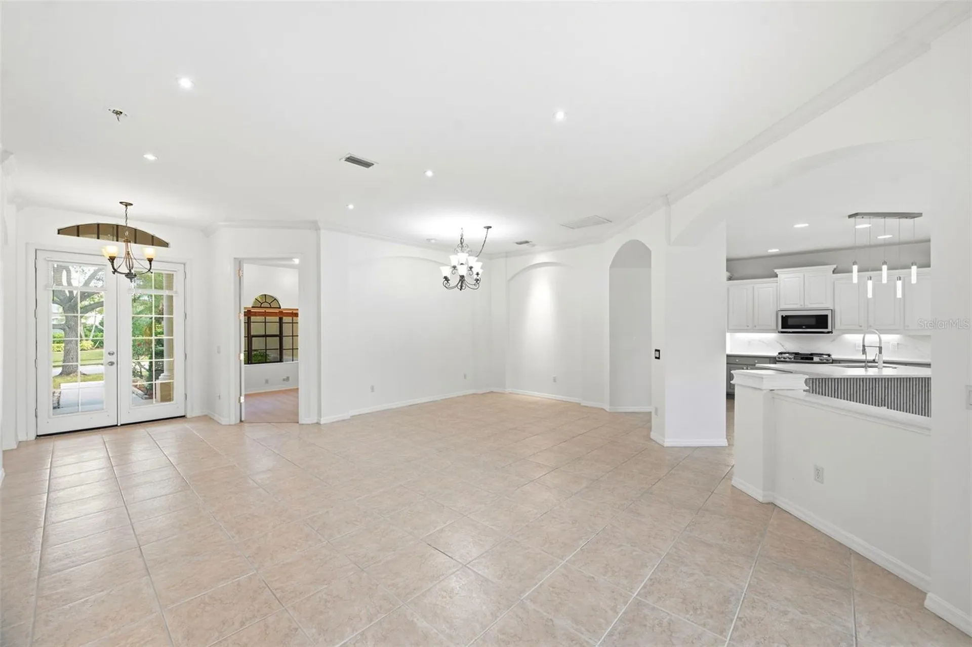 6611 Chickadee Lane Bradenton FL 34202