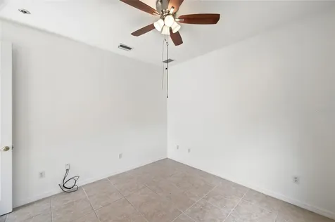 6611 Chickadee Lane Bradenton FL 34202