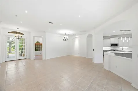 6611 Chickadee Lane Bradenton FL 34202