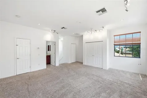 6611 Chickadee Lane Bradenton FL 34202