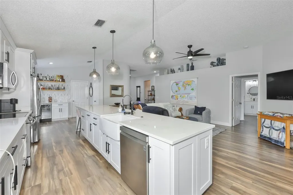 5646 Tughill Drive Tampa FL 33624
