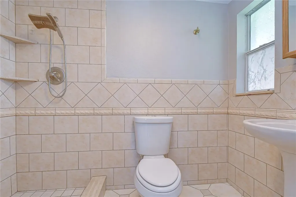 204 7th Street SW Ruskin FL 33570