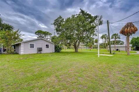 204 7th Street SW Ruskin FL 33570