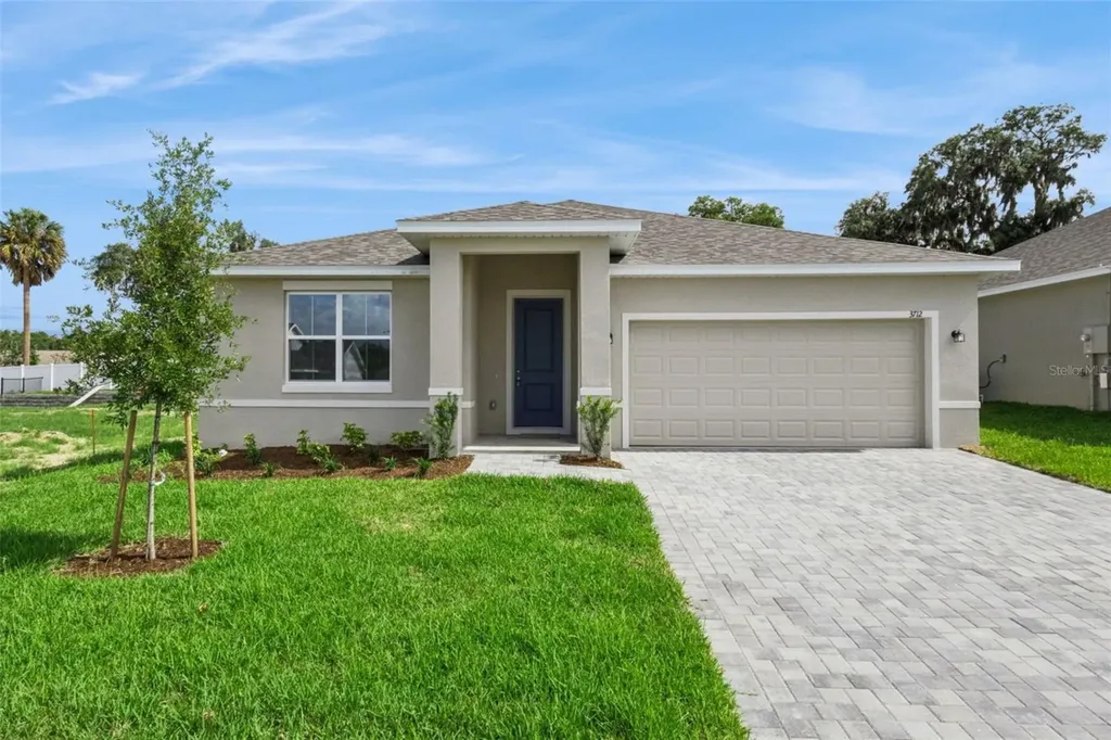 3712 Watercliff Circle Grand Island FL 32735
