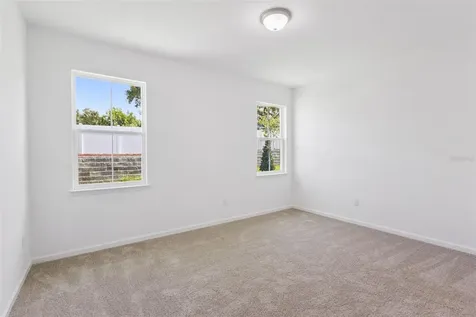 3712 Watercliff Circle Grand Island FL 32735