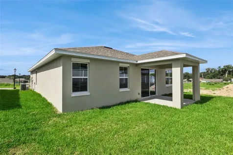 3712 Watercliff Circle Grand Island FL 32735