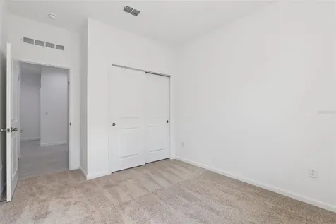 3712 Watercliff Circle Grand Island FL 32735