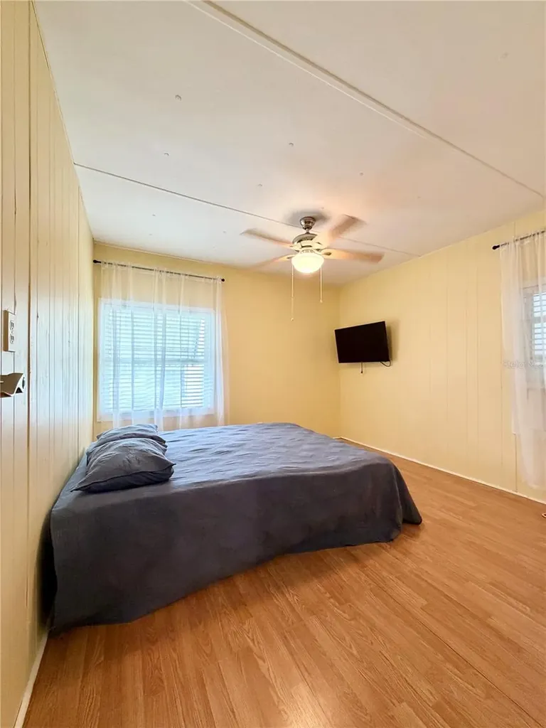9790 66th Street N Pinellas Park FL 33782