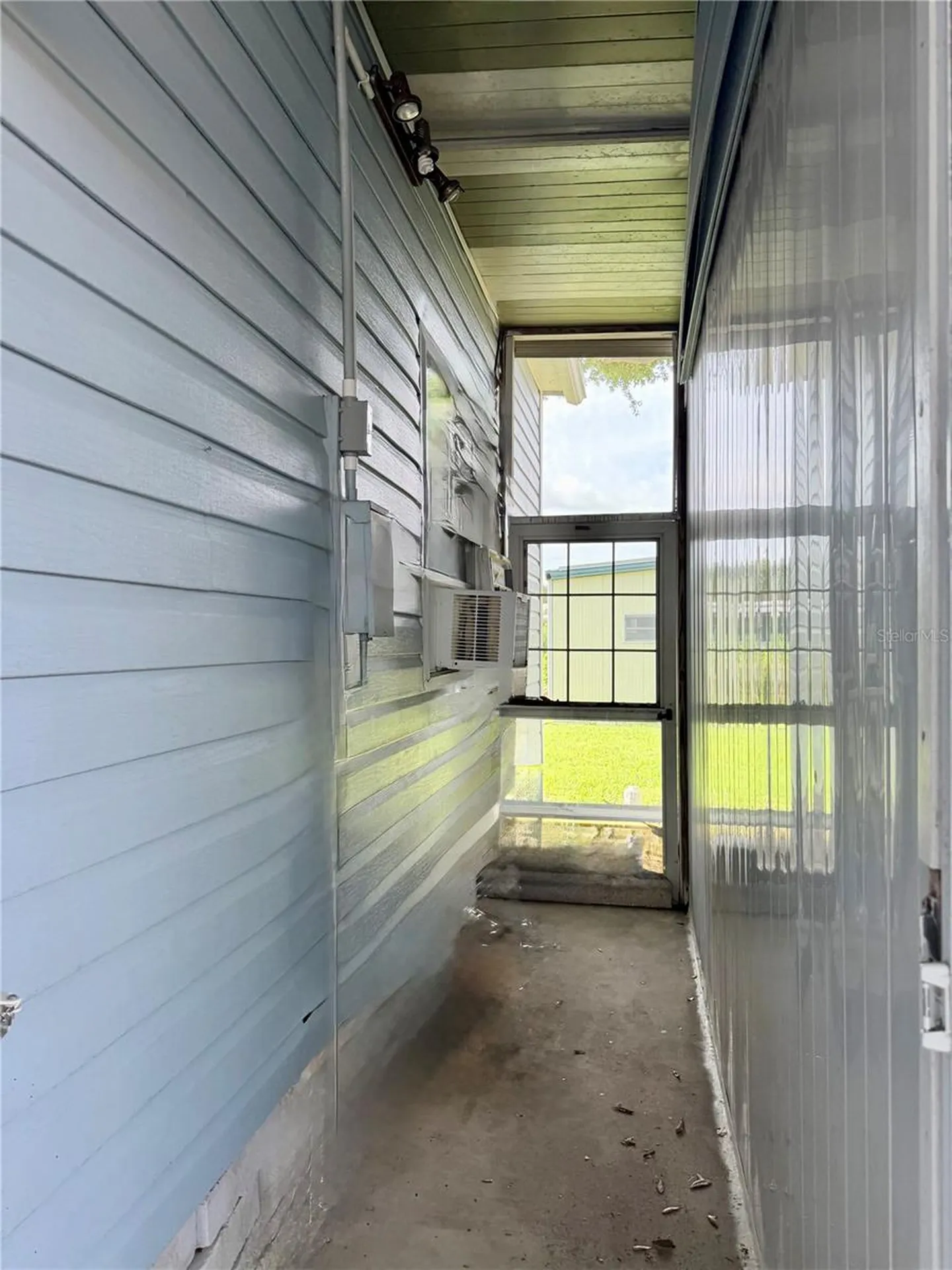 9790 66th Street N Pinellas Park FL 33782