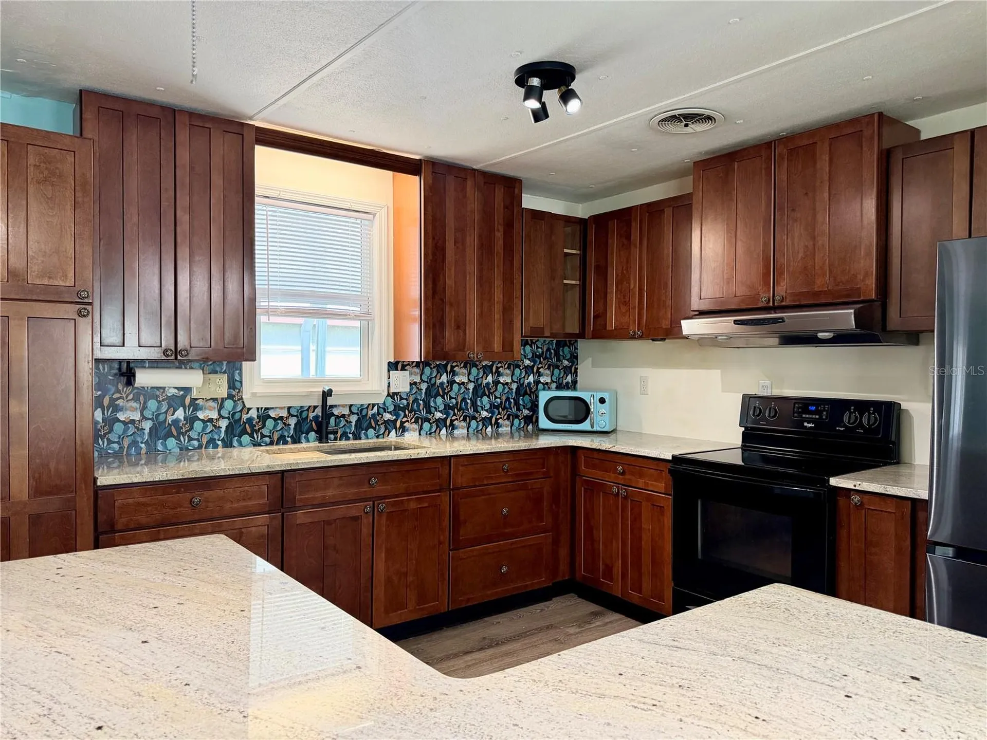 9790 66th Street N Pinellas Park FL 33782